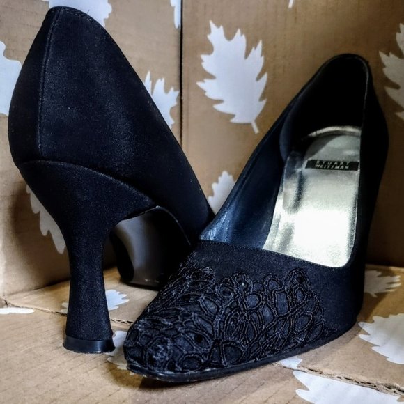 Stuart Weitzman Satin Pointed-Toe Embellished Pump Spool Heel 6B Crystal - Picture 5 of 11